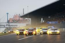 Ereignisreicher Auftakt am Nürburgring