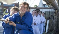 AIDA Studenten stechen mit Segelschulschiff "Großherzogin Elisabeth" in See