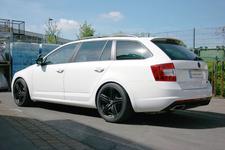 VOGTLAND legt den neuen Skoda Octavia Combi tiefer