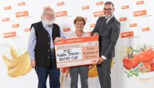 tegut... Mitarbeiter spenden 4 000 Euro für die Region