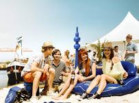Kronen Hafensommer holt den Strand in die Stadt
