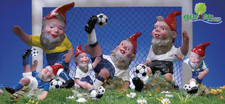 www.garten.com - Der Online-Shop für Garten und Gartenteich präsentiert sich in einem neuen Gewand und bietet exclusive Fussball WM Gartenzwerge