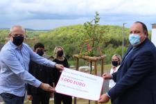 Prime Solution Asia aus Rosengarten spendet 5.000 Euro an Diak Klinikum