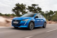 Vom neuen PEUGEOT 208 bis zum Klassiker PEUGEOT 504: Diese sechs Modelle von PEUGEOT gewannen den Award „Car of the Year”