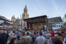 Heilbronner Weindorf stimmungsvoll eröffnet - "Ein großer Wohlfühlschatz in Heilbronn"