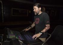 Martin Müller setzt King Diamond mit Hog 4 in Szene
