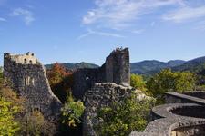 Von Ruine zu Ruine und von der Antike über das Mittelalter bis in die Gegenwart