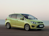 "Goldenes Lenkrad 2010" - NeuerFord C-MAX erreicht 2. Platz inder "Leserklasse Vans"