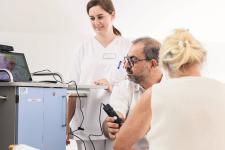 Direkter Draht zum Dermatologen: RHÖN-KLINIKUM AG baut telemedizinisches Angebot für Patienten aus
