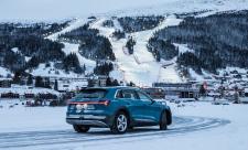Der Pirelli Ice Zero 2 Spikereifen debütiert während der Ski-Weltmeisterschaft in Schweden auf Eis