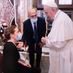 Papst bedankt sich bei Corona-Helfern