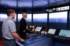 AIDA Cruises eröffnet Zentrum für maritimes Simulator-Training in Rostock