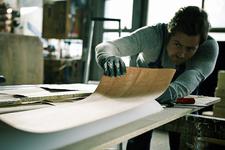 Erste FurnierGeschichte als Slideshow: Hochwertige Designerleuchten aus Furnier