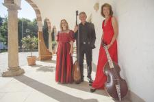Königliche Tanzmusik im klösterlichen Festsaal
