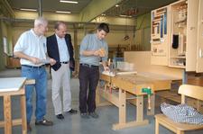Aktiv gegen Fachkräftemangel im Handwerk – Möbelproduzent Anrei startet Lehrstellen-Initiative in Schulen