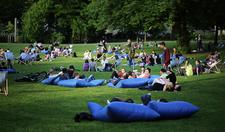 Park Sounds: Elektronische Klänge verzaubern den Stadtgarten Essen