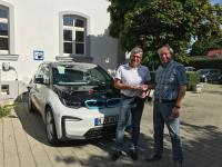 Hitzhofen testet Elektro-Auto