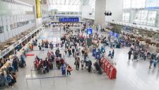 Sommerferien bringen bis zu 240.000 Fluggäste pro Tag