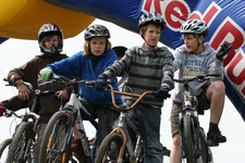 Exkluisves Shape & Ride Camp in Guido's Backyard