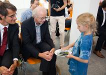 Bundesministerin Brigitte Zypries besucht die Sommerakademie der Kinder-Akademie Fulda