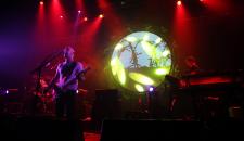 Pink Floyd performed by echoes!