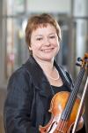 "Sehr anspruchsvoll": Drei Fragen an Prof. Anne-Kathrin Lindig zum 8. Internationalen Joseph Joachim Kammermusikwettbewerb