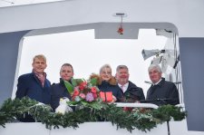 Katamaran MS "Nordlicht II" feierlich in Emden getauft