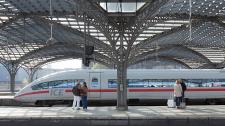 Bahnfahren soll günstiger und besser werden