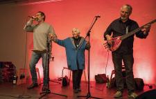 Gespräch mit Esther Bejarano und Konzert mit der Microphone Mafia im Museum der Arbeit supported by Rap for Refugees