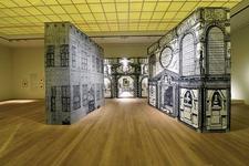 Kunst mit Hintergrund