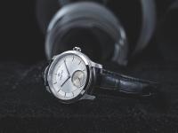 Degussa stellt auf der Uhren-Messe in München ihre einzigartige und auf 25 Exemplare limitierte Uhr aus Palladium vor