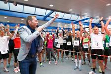 Großartige Stimmung beim TÜV Rheinland IndoorMarathon