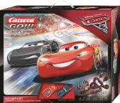 Die Helden aus Disney-Pixar "Cars 3" erobern die Carrera Rennbahn