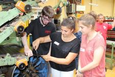 Industrie - Technik - Produktion Ausbildungsberufe hautnah erleben