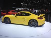 Porsche Cayman GT4 Launch auf MICHELIN Reifen