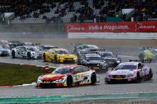 BMW Fahrer bei Regen-Poker in der Eifel im Pech