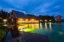 Übernachten am Naturbadesee
