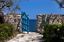 Lust auf Meer: Handverlesene Ferienvillen in Sizilien, Apulien und Griechenland nur direkt zu buchen bei The Thinking Traveller