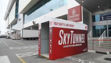 Mehr Sicherheit durch Desinfektions-Tunnel: Emirates SkyCargo führt erhöhte Sicherheitsmaßnahmen für Mitarbeiter und Kunden ein