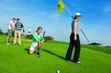 Golfen im Land zwischen den Meeren