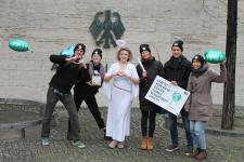 Berlin: Aktivist*innen fordern EU auf, sich für globale Gerechtigkeit stark zu machen