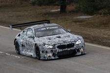 Der nächste Meilenstein: BMW M6 GT3 absolviert Roll-out auf dem BMW Werksgelände in Dingolfing