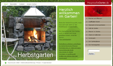 Die letzten Sonnenstrahlen im Garten genießen
