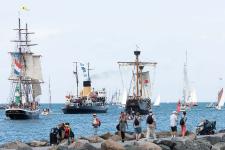 Optimistisch anders - 15 bunte Erlebnisbereiche für eine sichere Hanse Sail 2021