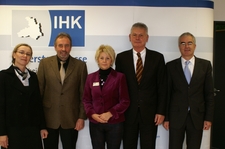 Neue Herausforderungen für Unternehmen und Schulabgänger