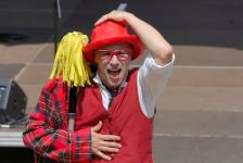 Der rote Teppich ist gerollt: Im FEZ ist Internationaler Kindertag!