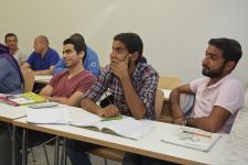 Hochschule Geisenheim startet zweiwöchigen Deutsch-Intensivkurs für Flüchtlinge