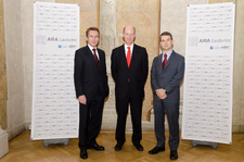 Prof. Michael Depledge bei ARA Lectures in Wien