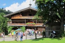 Handwerksmarkt im Bergbauernmuseum – die etwas andere Schauwerkstatt im Bauernhof z`Bach