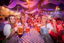 Zünftig feiern beim Oktoberfest im Europa-Park